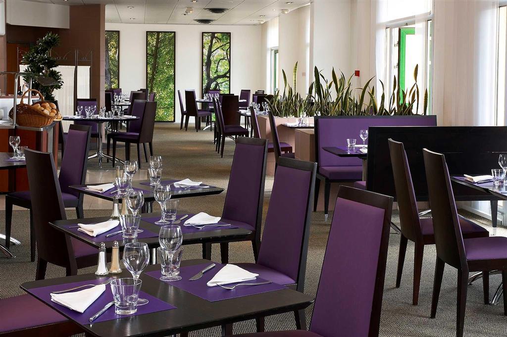 Hotel Novotel Saint-quentin En Yvelines 4*