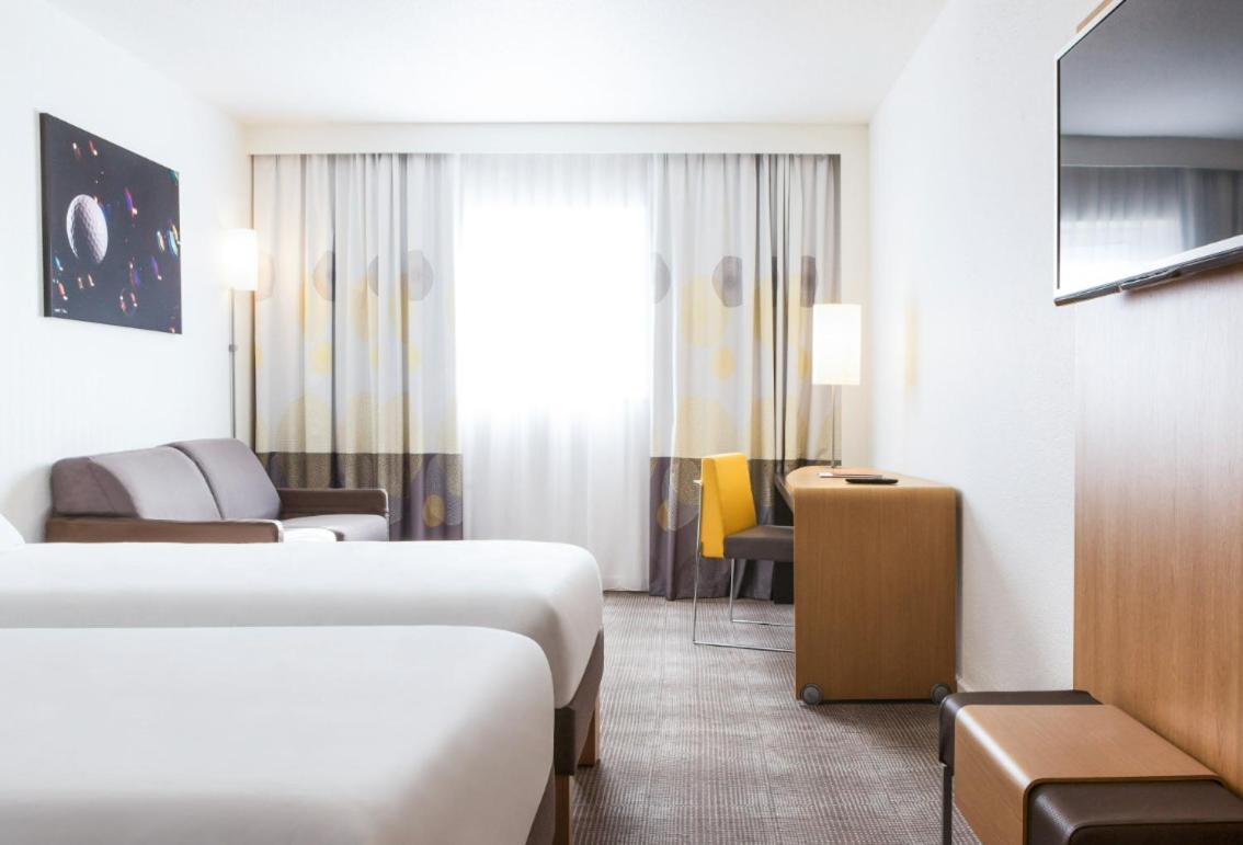 Novotel Saint-quentin En Yvelines Hotel 4*
