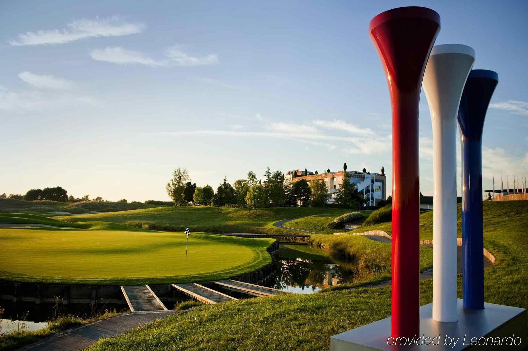 Novotel Saint-quentin En Yvelines Hotel 4*