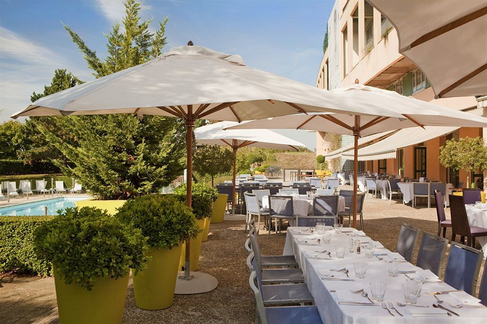 Novotel Saint-quentin En Yvelines 4*