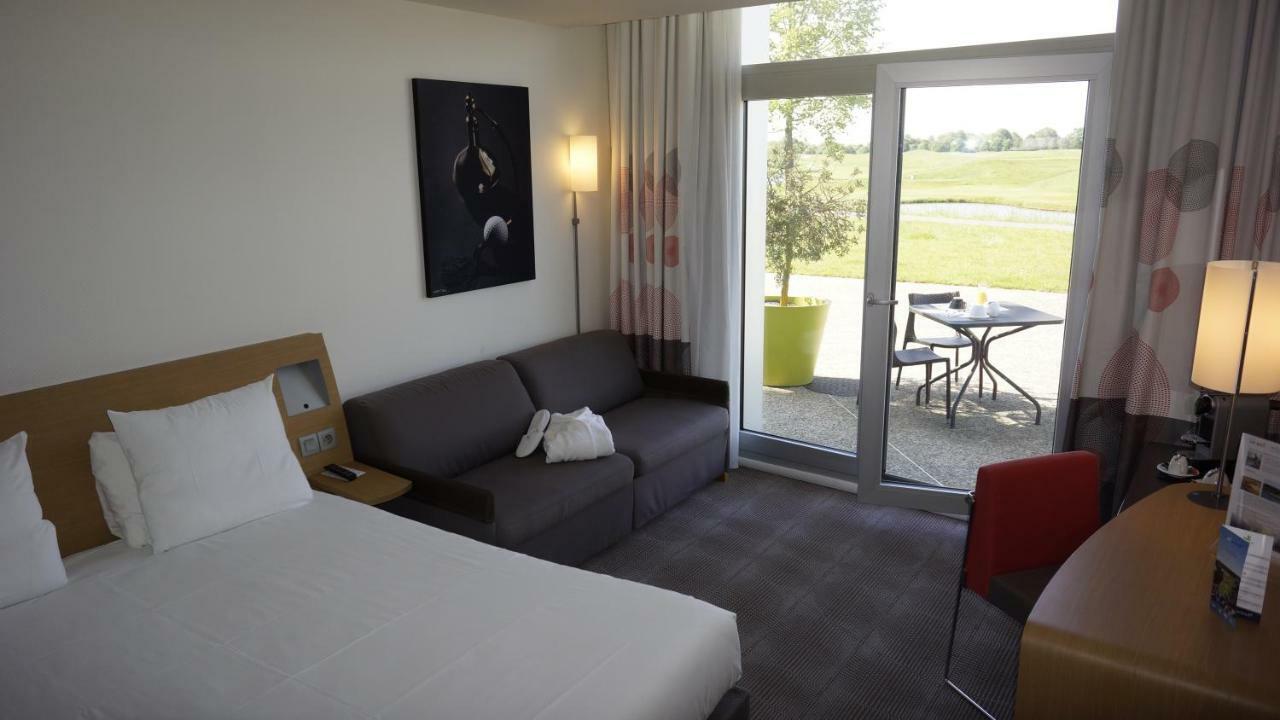 Hotel Novotel Saint-quentin En Yvelines 4*
